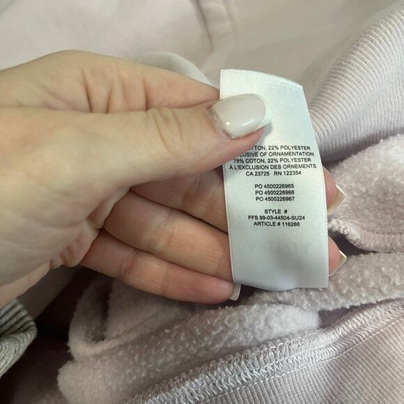 Aritzia Cozy Sweatfleece Mega Hoodie in Light Purple Size Medium - Picture 6 of 7